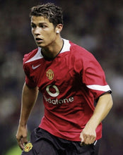 Load image into Gallery viewer, Manchester United Home 04/06 Retro