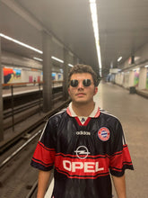 Load image into Gallery viewer, Bayern Munich Home 97/98 Retro (ON-HAND)