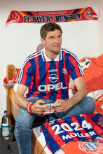 Load image into Gallery viewer, Bayern Munich Home Retro 95/97