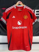 Load image into Gallery viewer, Manchester United Home 24/25 (Women's Size)