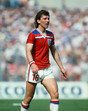 Load image into Gallery viewer, England Away 80/83 Retro