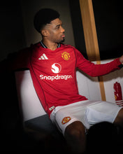 Load image into Gallery viewer, Manchester United Home Long Sleeves 25/26