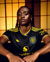 Load image into Gallery viewer, Manchester United Third 25/26