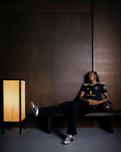 Load image into Gallery viewer, Manchester United Third 25/26