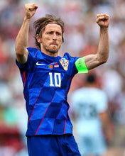 Load image into Gallery viewer, Croatia Away 24/25 (Player's Version)