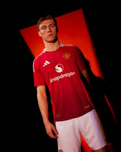 Load image into Gallery viewer, Manchester United Home 24/25 (Player's Version)