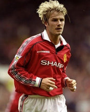 Load image into Gallery viewer, Manchester United Home Long Sleeves 98/99 Retro