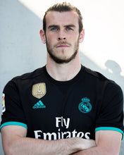 Load image into Gallery viewer, Real Madrid Away 17/18