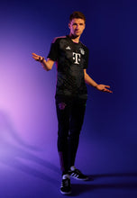 Load image into Gallery viewer, Bayern Munich Away 23/24