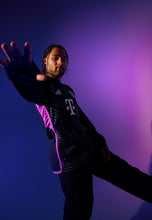 Load image into Gallery viewer, Bayern Munich Away 23/24