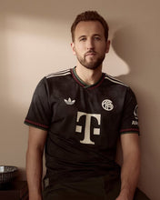 Load image into Gallery viewer, Bayern Munich Third 25/26 (ON-HAND)