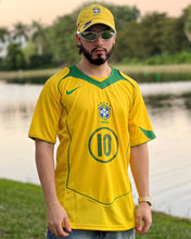 Load image into Gallery viewer, Brazil Home 2004 Retro