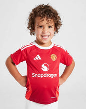 Load image into Gallery viewer, Manchester United Home 24/25 (Kid's Size)