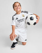 Load image into Gallery viewer, Real Madrid Home 24/25 (Kid's Size) (ON-HAND)