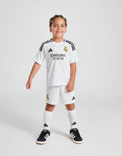 Load image into Gallery viewer, Real Madrid Home 24/25 (Kid's Size) (ON-HAND)