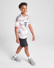 Load image into Gallery viewer, Bayern Munich Away 25/26 (Kid's Size)