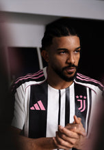 Load image into Gallery viewer, Juventus Home 25/26