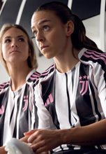 Load image into Gallery viewer, Juventus Home 25/26