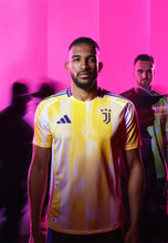 Load image into Gallery viewer, Juventus Away 24/25
