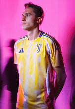 Load image into Gallery viewer, Juventus Away 24/25