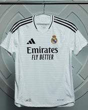 Load image into Gallery viewer, Real Madrid Home 24/25 (Women's Size)
