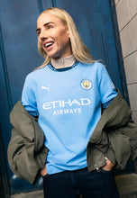 Load image into Gallery viewer, Manchester City Home 24/25 (Women's Size)