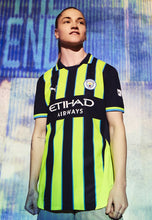 Load image into Gallery viewer, Manchester City Away 24/25