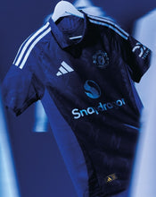 Load image into Gallery viewer, Manchester United Away 24/25 (ON-HAND)