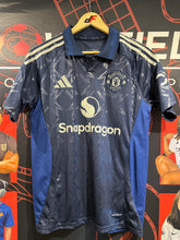 Load image into Gallery viewer, Manchester United Away 24/25 (ON-HAND)