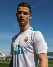 Load image into Gallery viewer, Real Madrid Home 17/18
