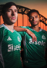 Load image into Gallery viewer, Newcastle United Away 25/26