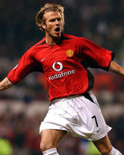Load image into Gallery viewer, Manchester United Home 02/04 Retro
