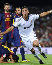 Load image into Gallery viewer, Real Madrid Home 12/13 Retro