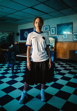 Load image into Gallery viewer, Chelsea Away 24/25 (Women's Size)