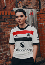 Load image into Gallery viewer, Manchester United Third 24/25