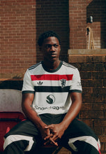 Load image into Gallery viewer, Manchester United Third 24/25