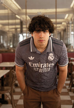 Load image into Gallery viewer, Real Madrid Third 24/25