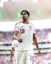 Load image into Gallery viewer, Spain Away 26/27 (Player's Version)