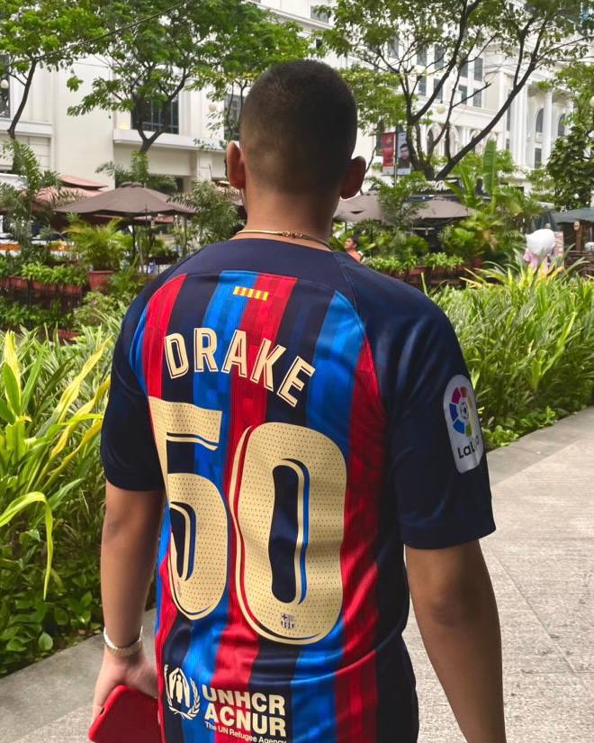 This doesn't feel real' - Drake reveals Barcelona will wear his