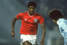 Load image into Gallery viewer, England Away 84/87 Retro