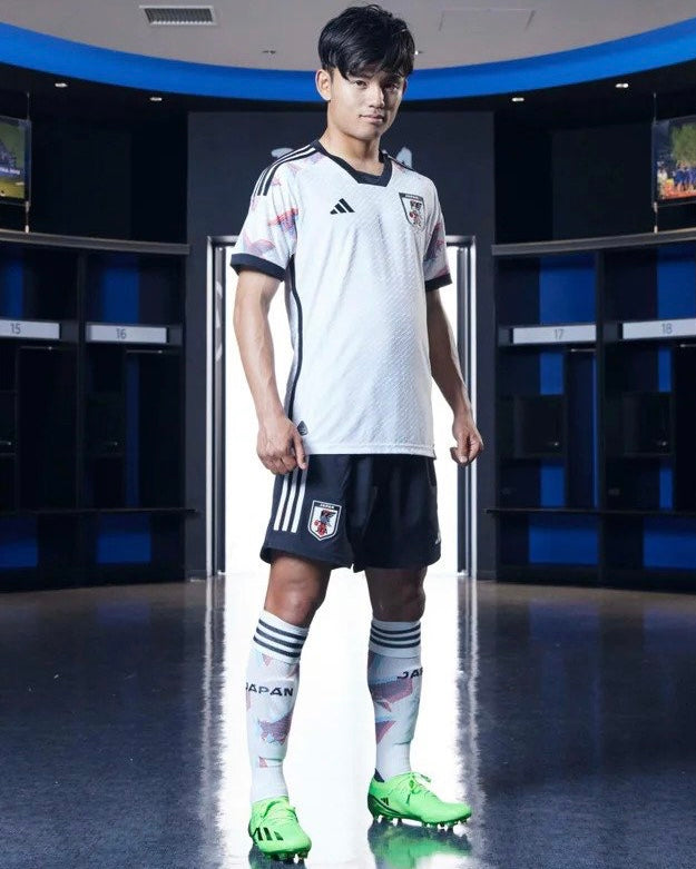 Japan Away 22/23 – Downfield