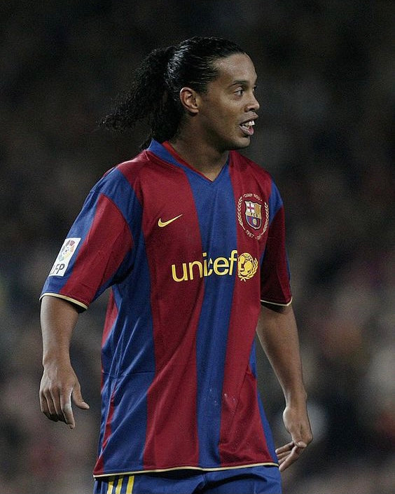 Barca Home 07/08 Retro (ON-HAND)