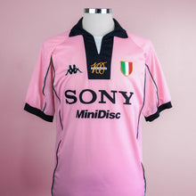 Load image into Gallery viewer, Juventus Away 97/98 Retro (ON-HAND)
