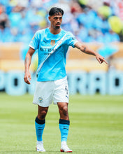 Load image into Gallery viewer, Manchester City Home 25/26 (Player&#39;s Version)
