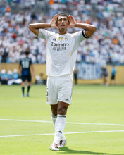 Load image into Gallery viewer, Real Madrid Home 25/26 (Player&#39;s Version)
