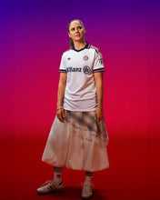 Load image into Gallery viewer, FC Bayern Home 26/27
