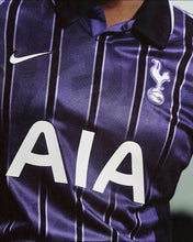 Load image into Gallery viewer, Tottenham Hotspur Third 26/27
