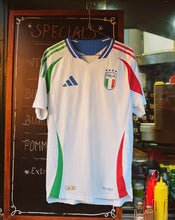 Load image into Gallery viewer, Italy Away 24/25 (ON-HAND)
