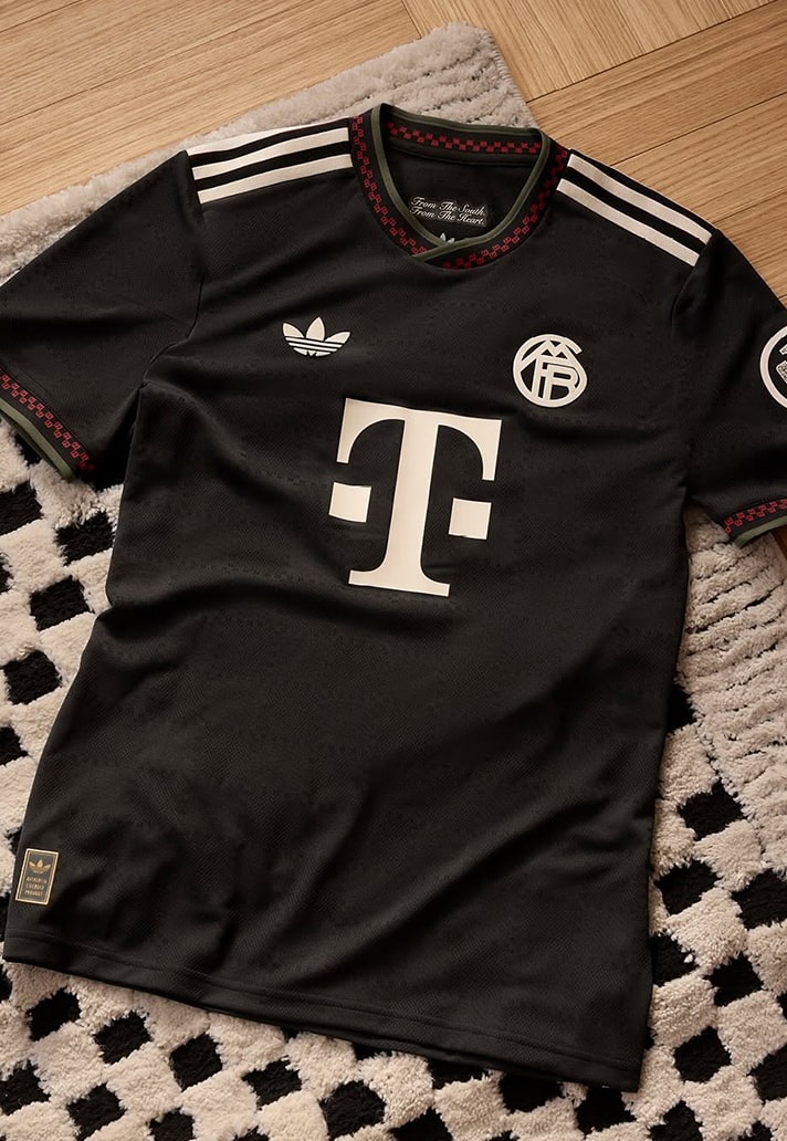 Bayern Munich Third 25/26