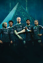 Load image into Gallery viewer, Manchester City Fourth 25/26

